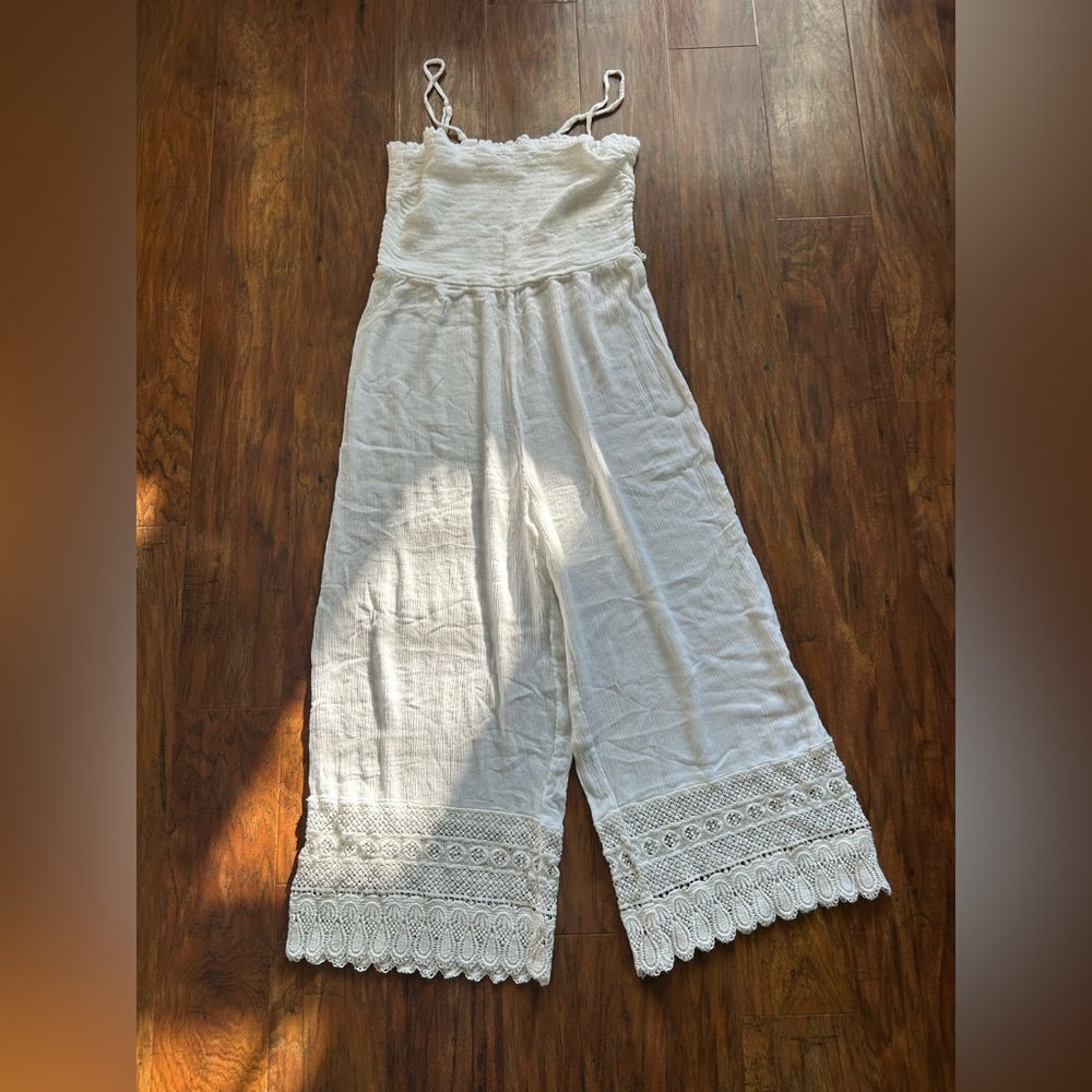 White Lace-Trim Wide Leg Jumpsuit Perfect For The Beach Vacation Summer - Picture 7 of 8